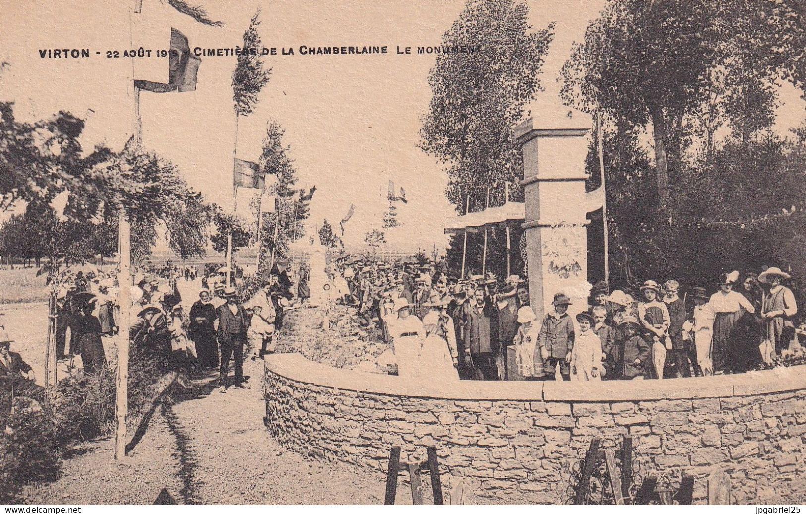 BRC Virton 22 Aout 1919 Cimetiere De La Chamberlaine Le Monument - Virton