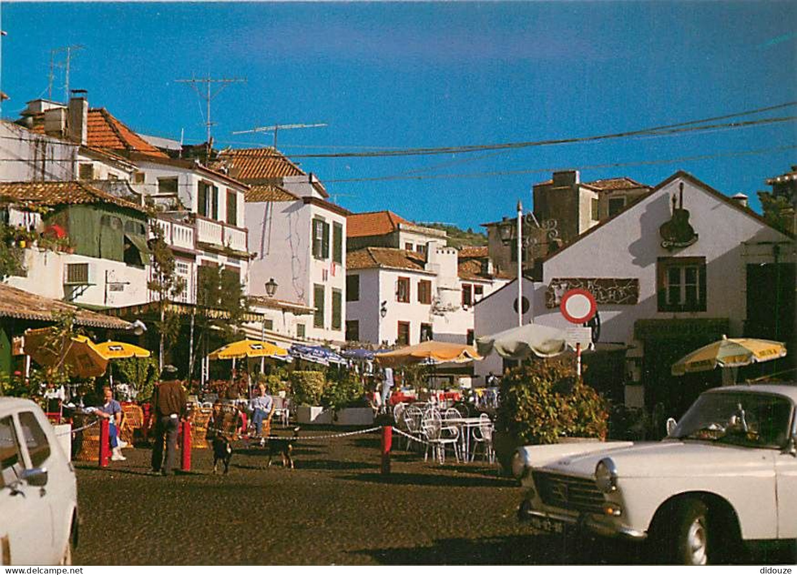 Automobiles - Portugal - Funchal ( Madeira ) - Pormenor Da Zona Velha Da Cidade - Détail Du Vieil Quartier De La Ville - - Turismo