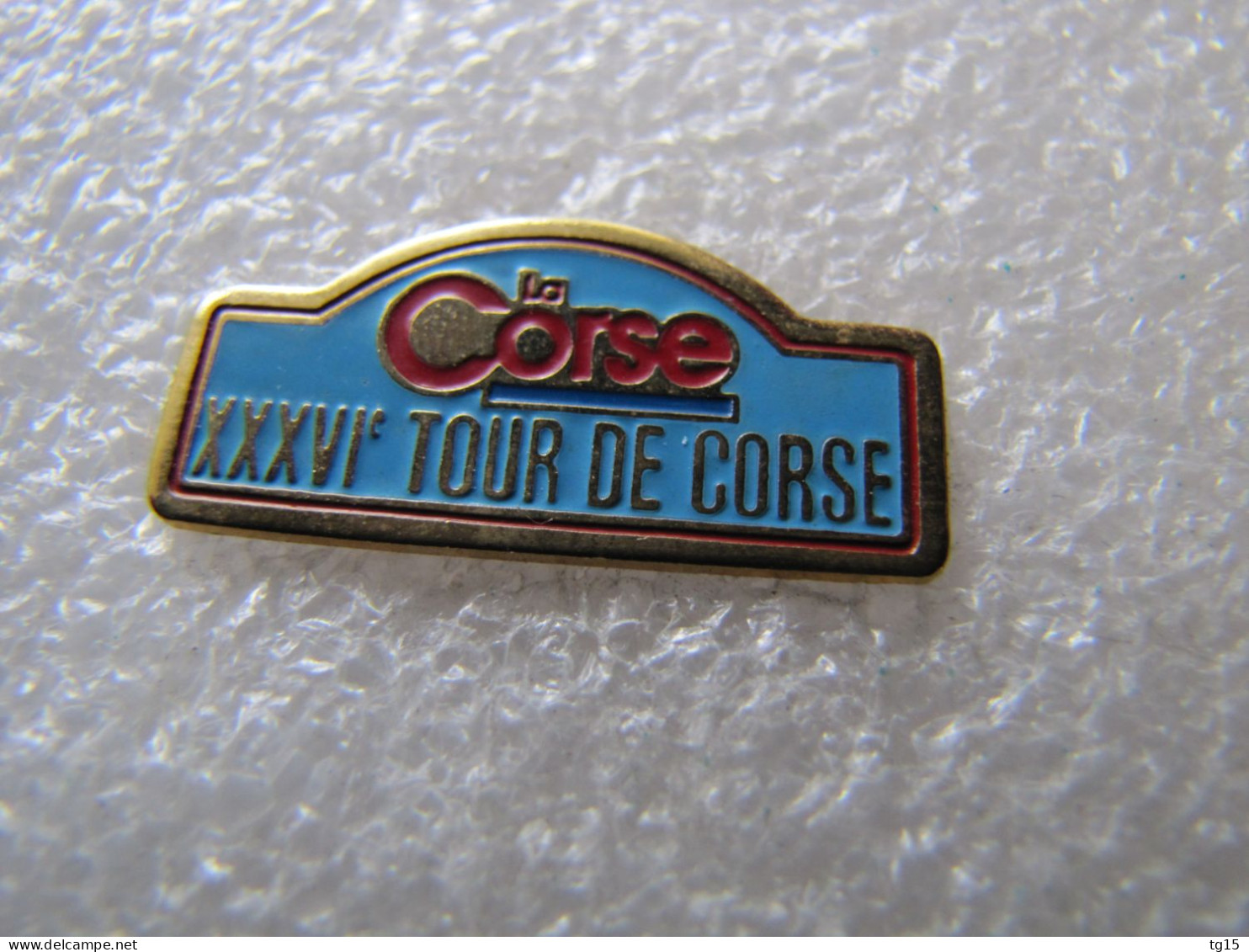 PIN'S   RALLYE  TOUR DE CORSE - Rally