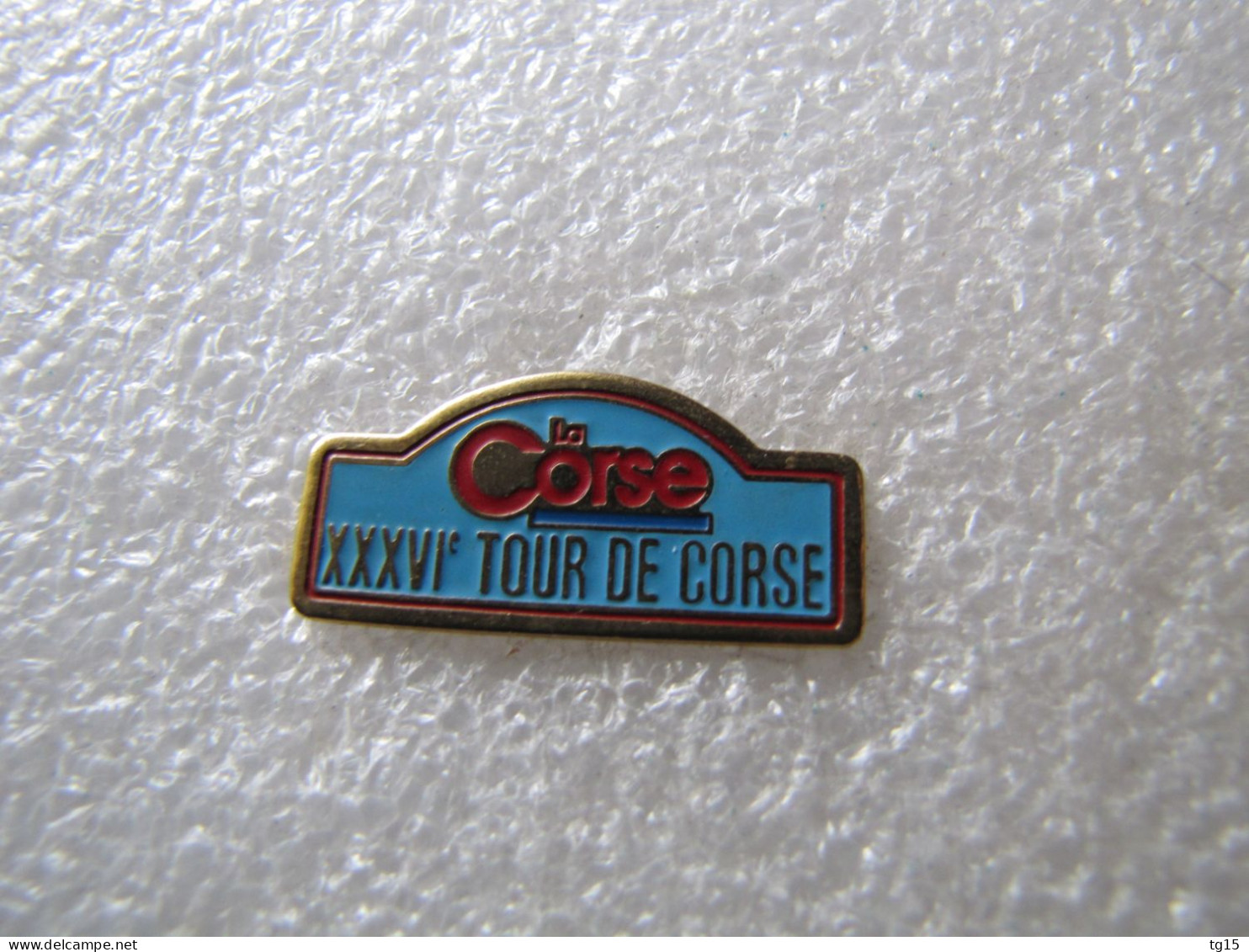 PIN'S   RALLYE  TOUR DE CORSE - Rallye