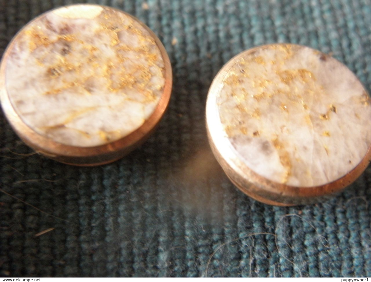 Vintage Boutons De Manchette Pierre Avec Des Traces D'or - Cuff Links & Studs