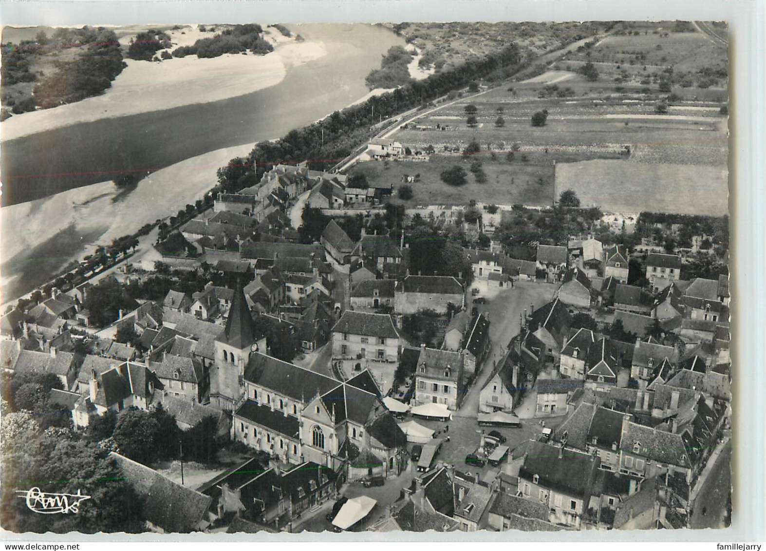 30587 - POUILLY SUR LOIRE - CPSM - VUE AERIENNE - Pouilly Sur Loire