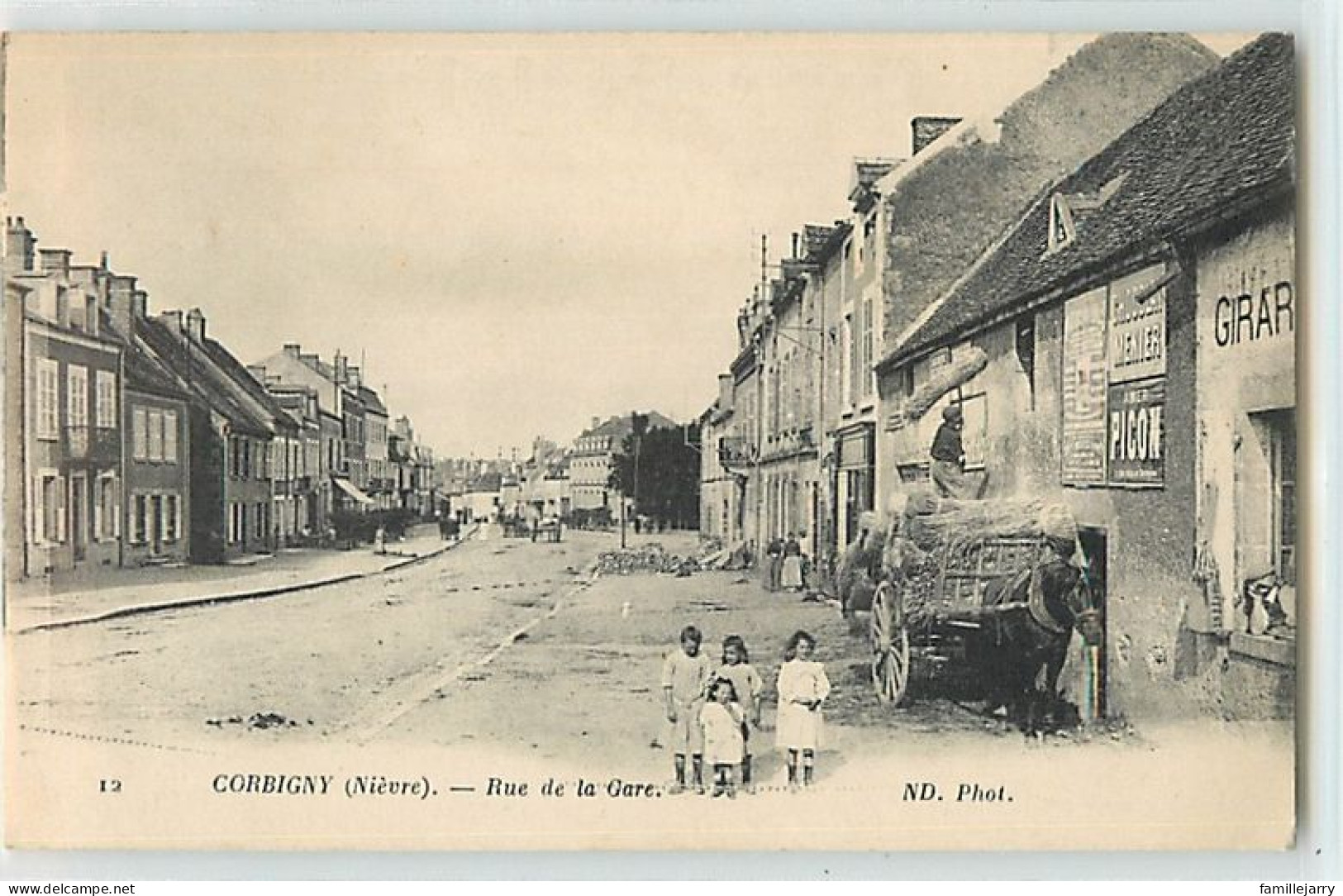 9792 - CORBIGNY - RUE DE LA GARE - Corbigny