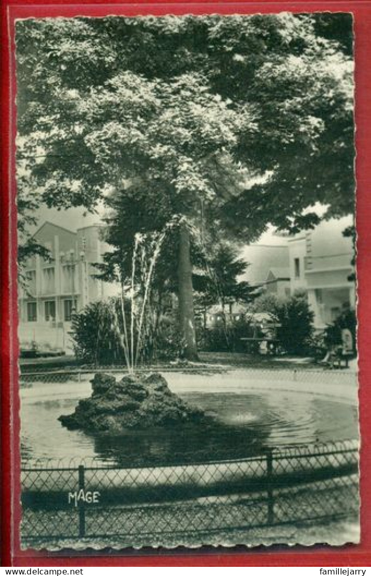 4743 - CPSM - CAUDRY - LE JARDIN PUBLIC ET LA SALLE DES FETES - Caudry