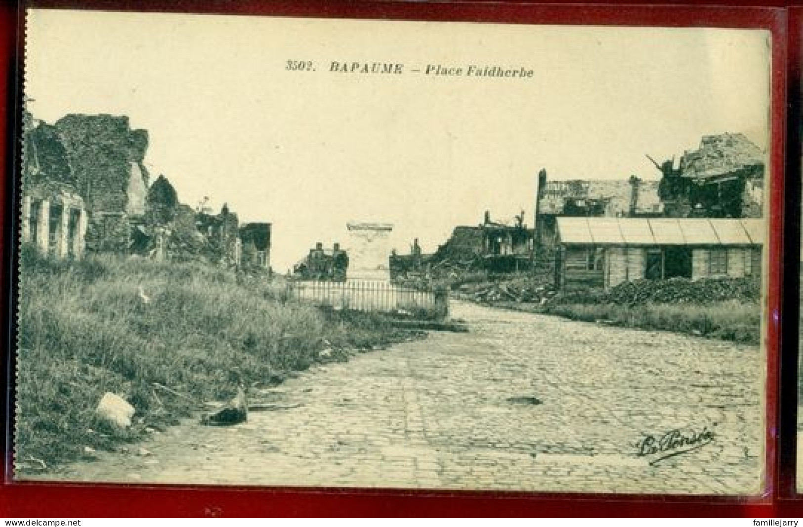 6728 - BAPAUME - PLACE FAIDHERBE - Bapaume