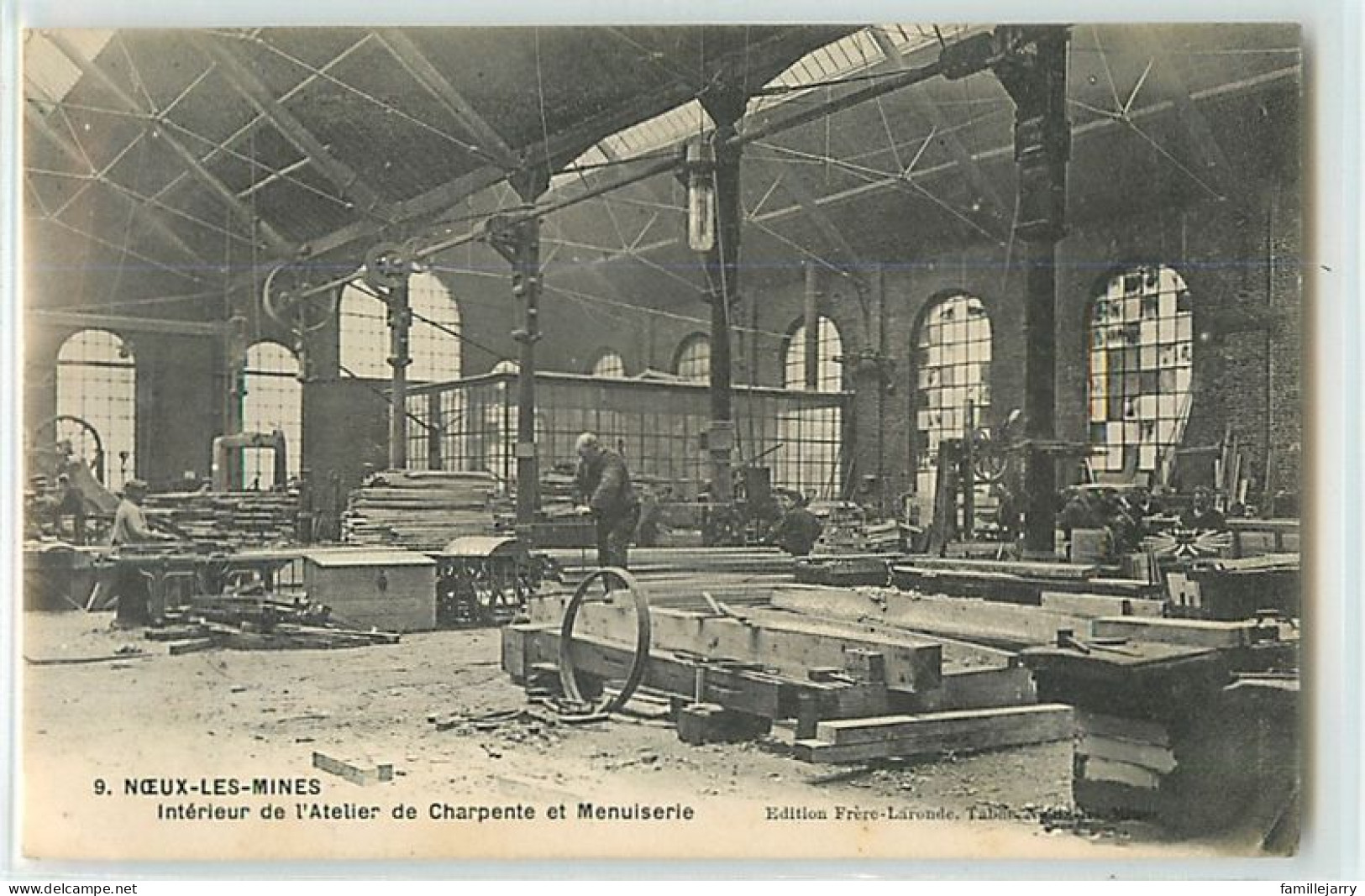 14047 - NOEUX LES MINES - INTERIEUR DE L ATELIER DE CHARPENTE ET MENUISERIE - Noeux Les Mines