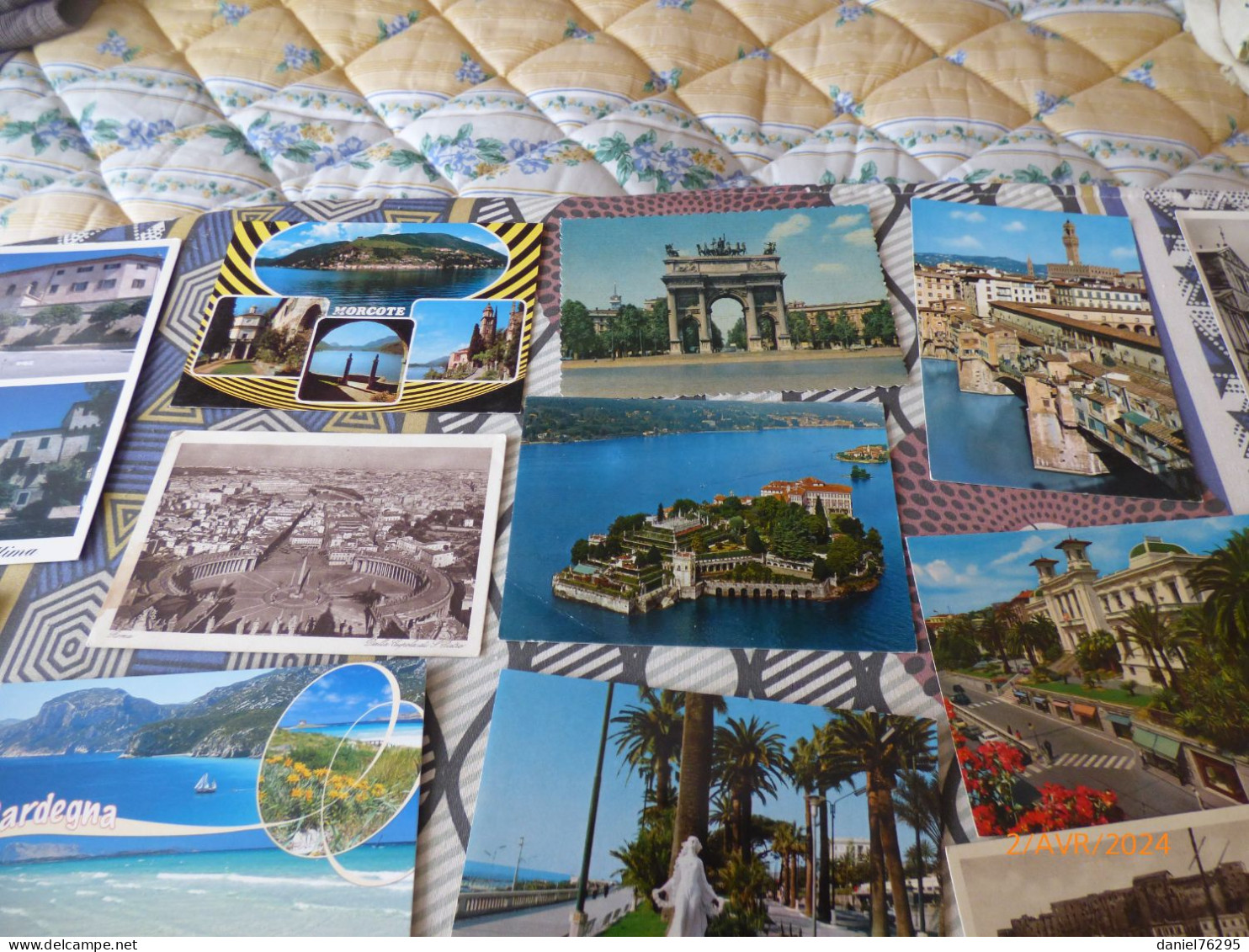 lot de cartes postales diverses