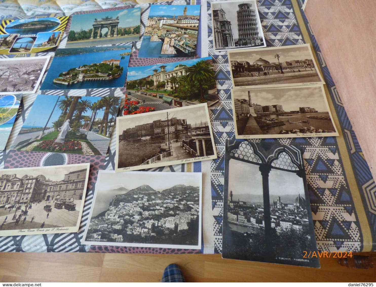 lot de cartes postales diverses