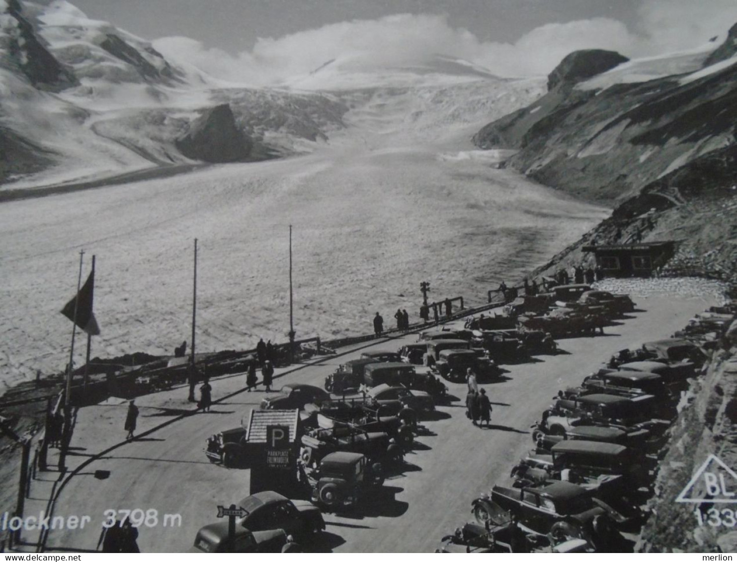 D201932   CPA- AK - Austria - Österreich  -Grossglockner-Hochalpenstrasse -Parkplatz Freiwandeck  1937 FOTO-AK - Heiligenblut