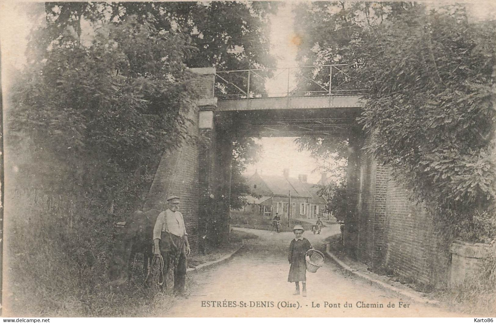 Estrées St Denis * Route Et Le Pont De La Ligne Chemin De Fer - Estrees Saint Denis