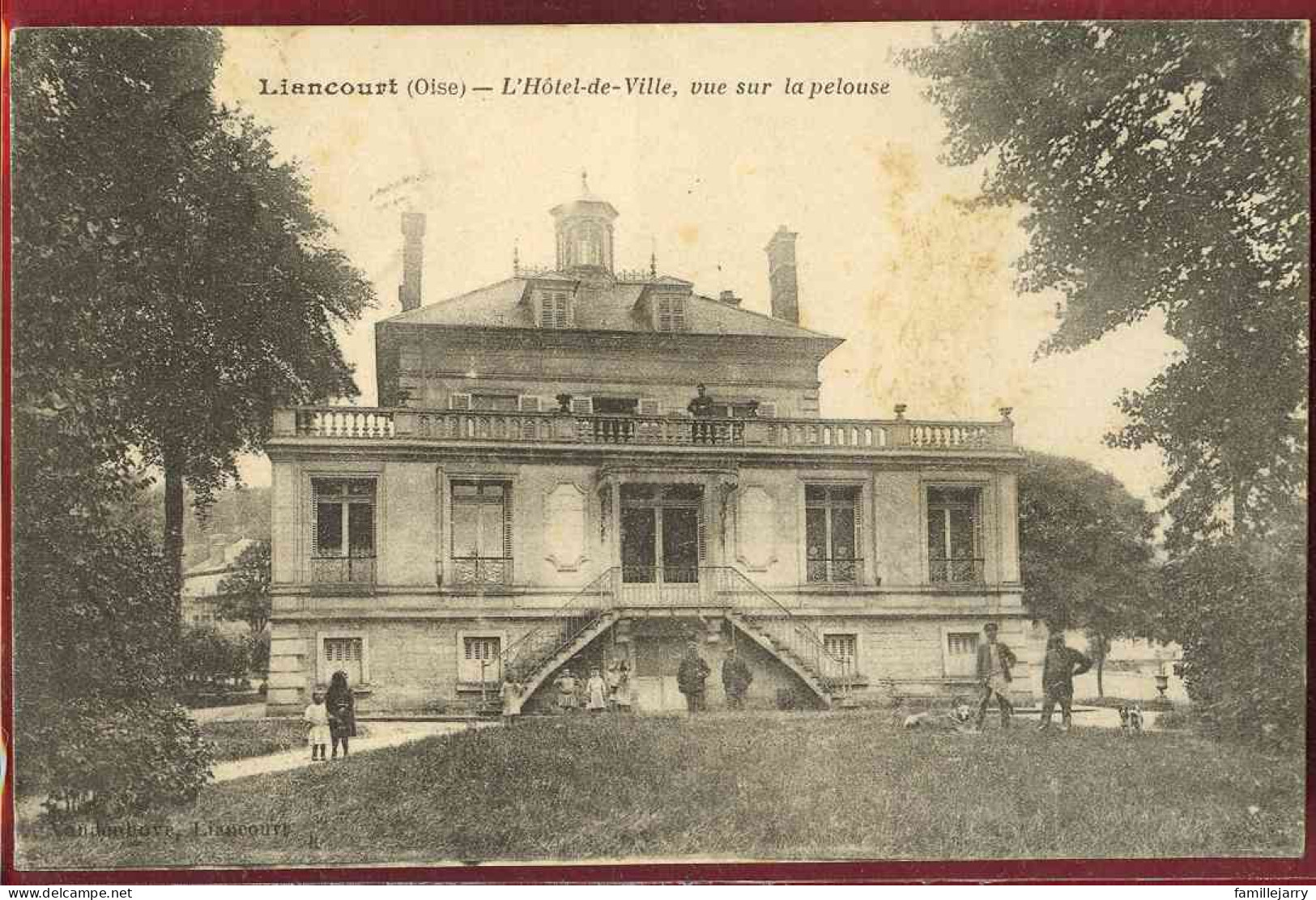 1693 - LIANCOURT - L'HOTEL DE VILLE, VUE SUR LA PELOUSE - Liancourt