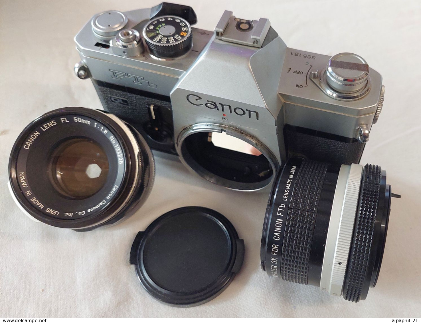 Canon FTb QL And Extras - Fototoestellen