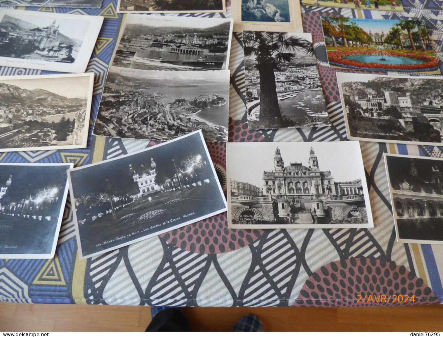 lot de cartes postales diverses