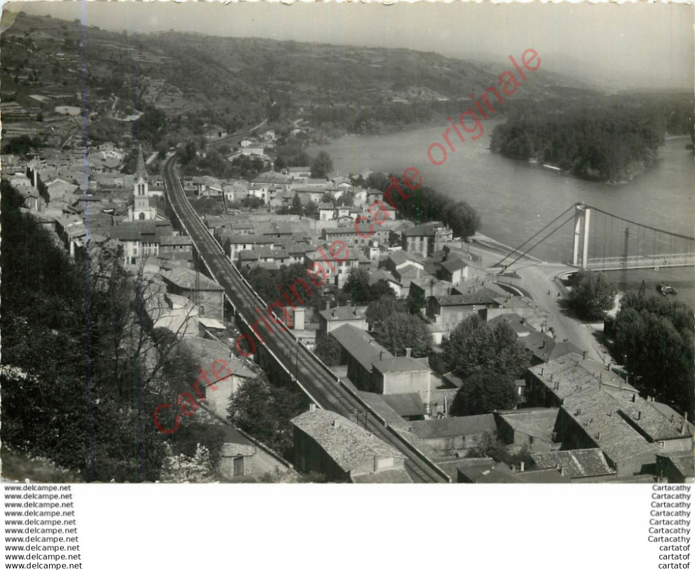 07.  SERRIERES .  Vue D'ensemble De La Ville Et Le Rhône . - Serrières