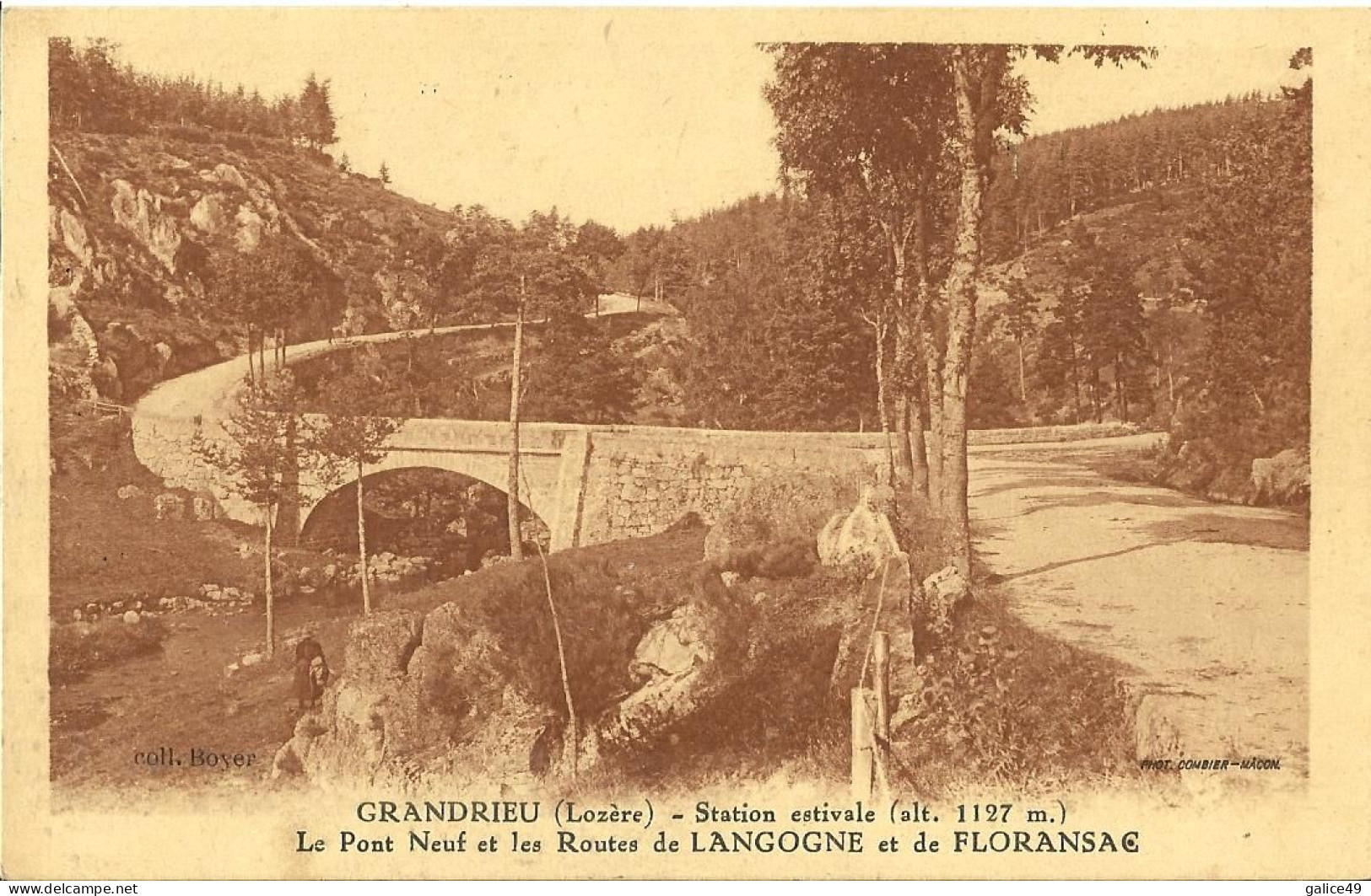 8673 CPA Grandrieu ( Gandrieux ) - Le Pont Neuf Et Les Routes  De LANGOGNE Et De FLORANSAC - Gandrieux Saint Amans