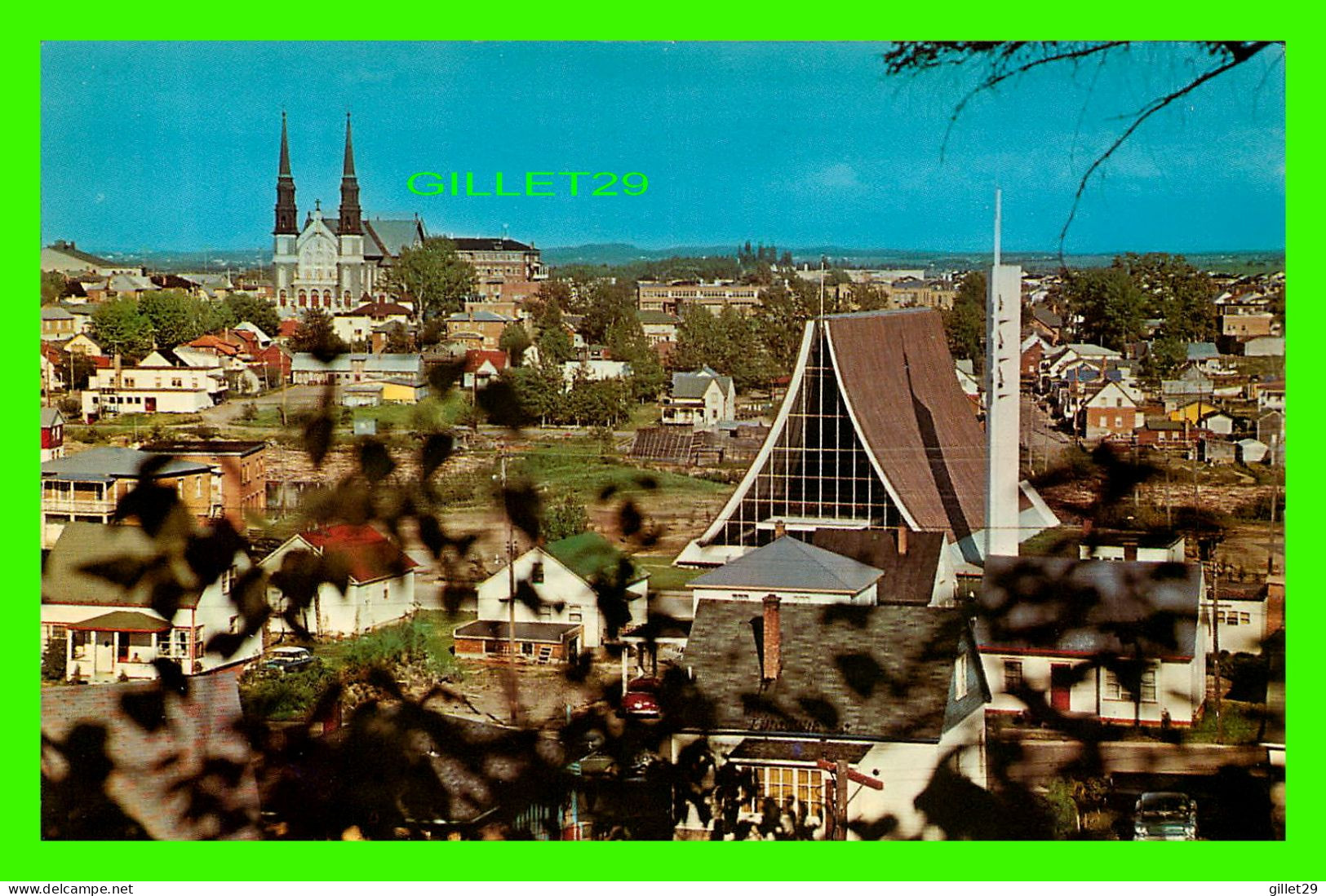 JONQUIÈRE, QUÉBEC - PARTIE DE LA VILLE - L'ÉGLISE ST-DOMINIQUE - L'ÉGLISE ST-RAPHAEL -  PUB. BY PROVINCIAL NEWS  INC - - Other & Unclassified