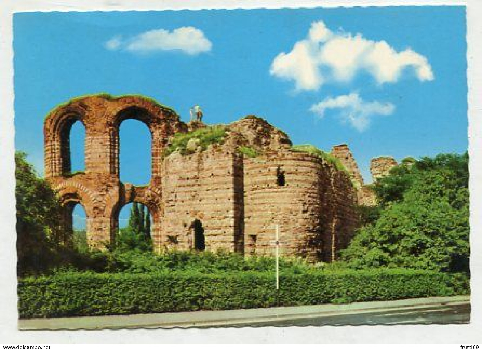 AK 211559 GERMANY - Trier A. D. Mosel - Kaiserthermen - Remagen