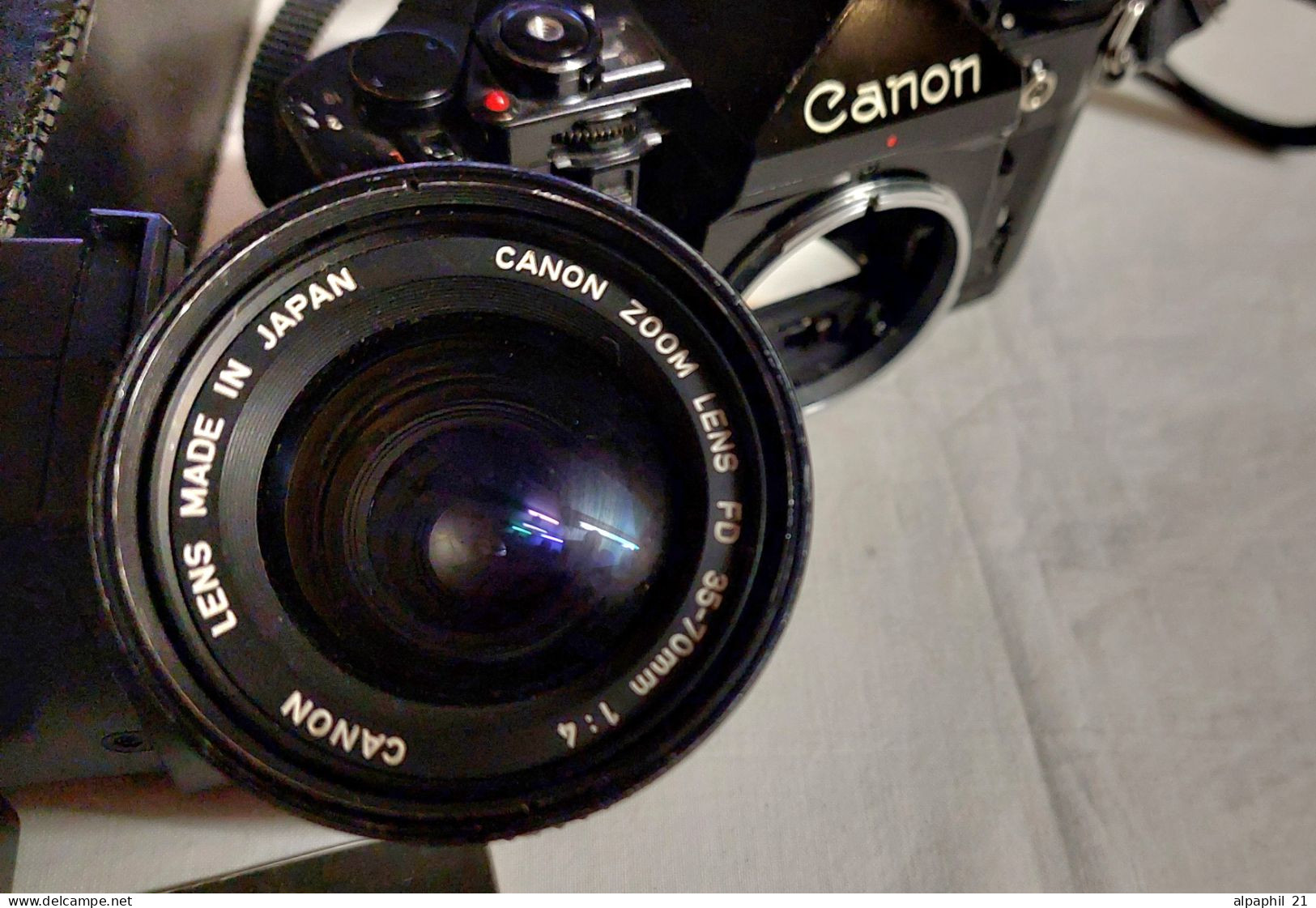 Canon A-1 35mm Film Camera - Fototoestellen