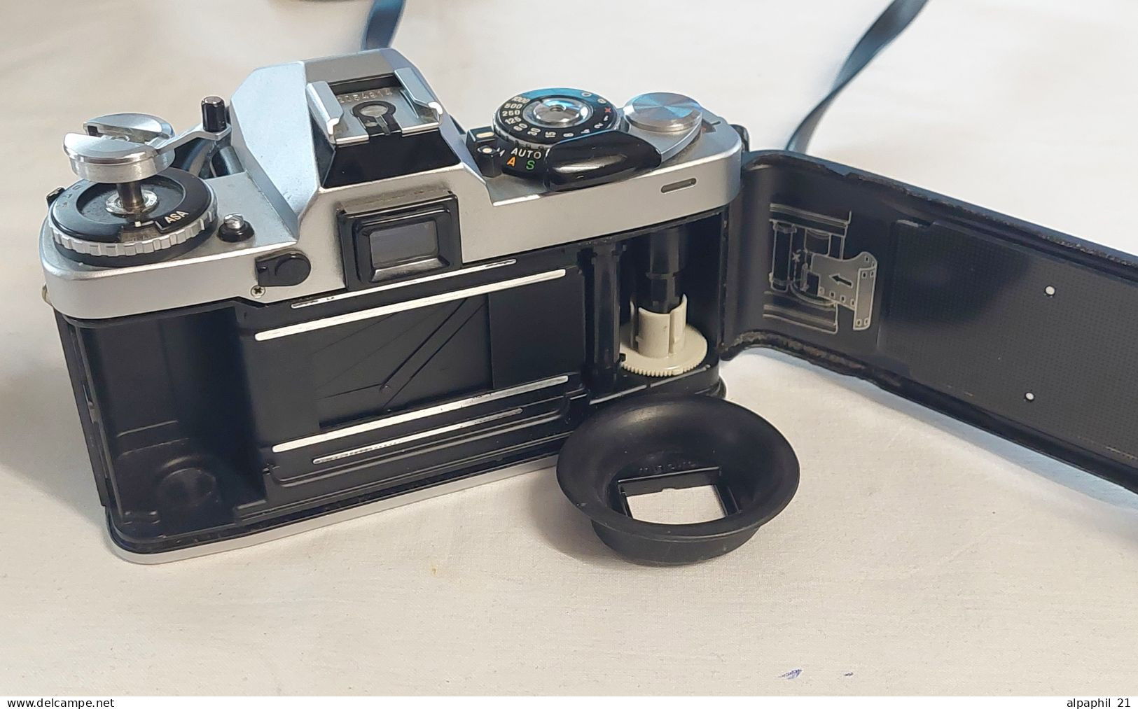 Minolta XD7 Silver With Lenses And Flash - Cámaras Fotográficas