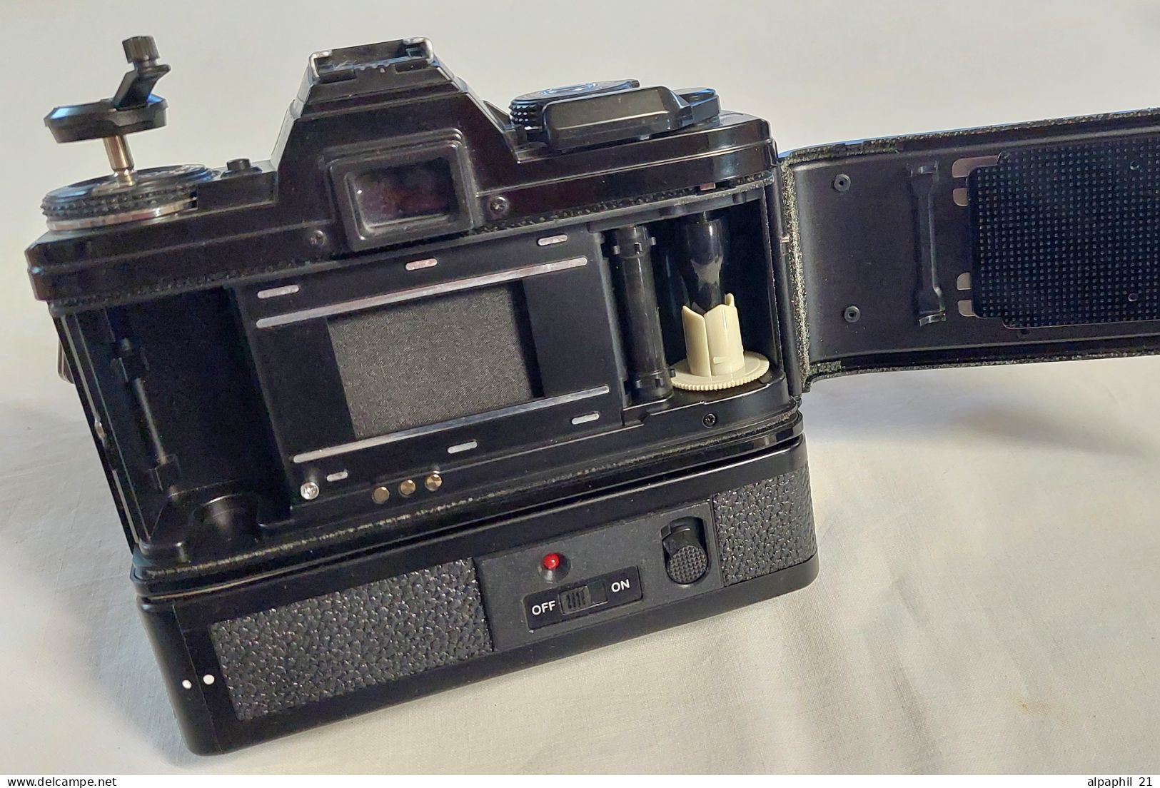 Minolta X-700 MPS, With Auto Winder G And Lenses - Cameras