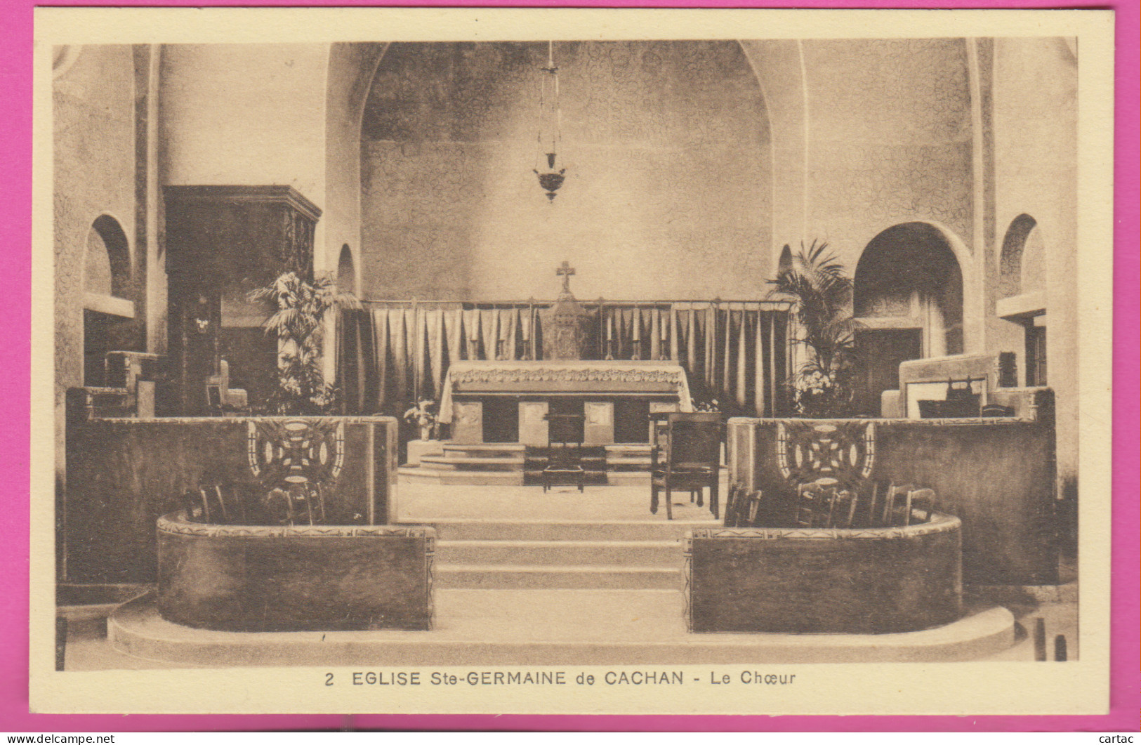 D94 - Lot De 4 Cartes - CACHAN ÉGLISE STE GERMAINE - NEF ET CHŒUR -VOÛTES ET PILIERS - LE MAÎTRE AUTEL - LE CHŒUR - Cachan