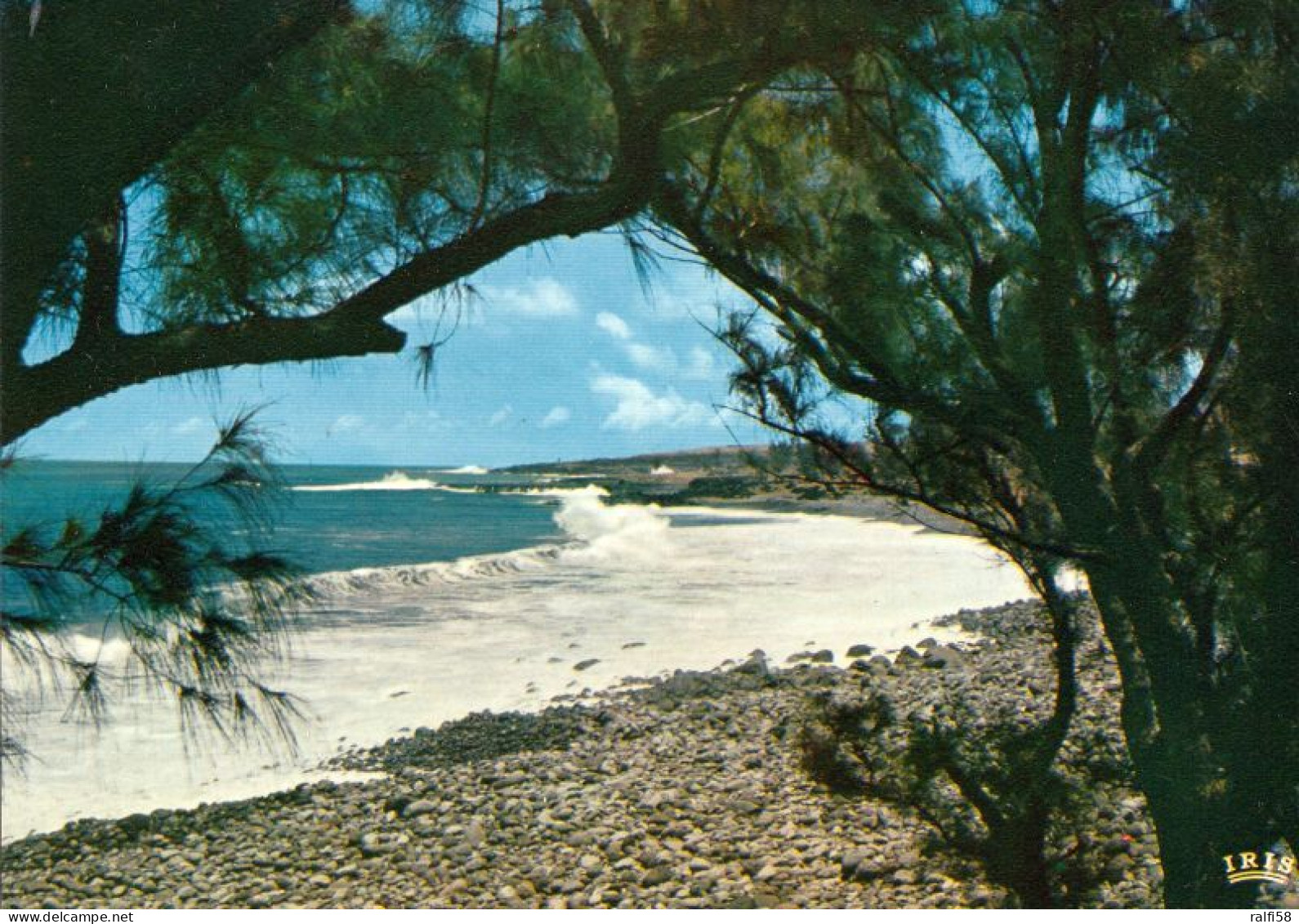 1 AK La Réunion * Plage De Galets - Ein Übersee-Departement Von Frankreich Im Indischen Ozean * - Riunione