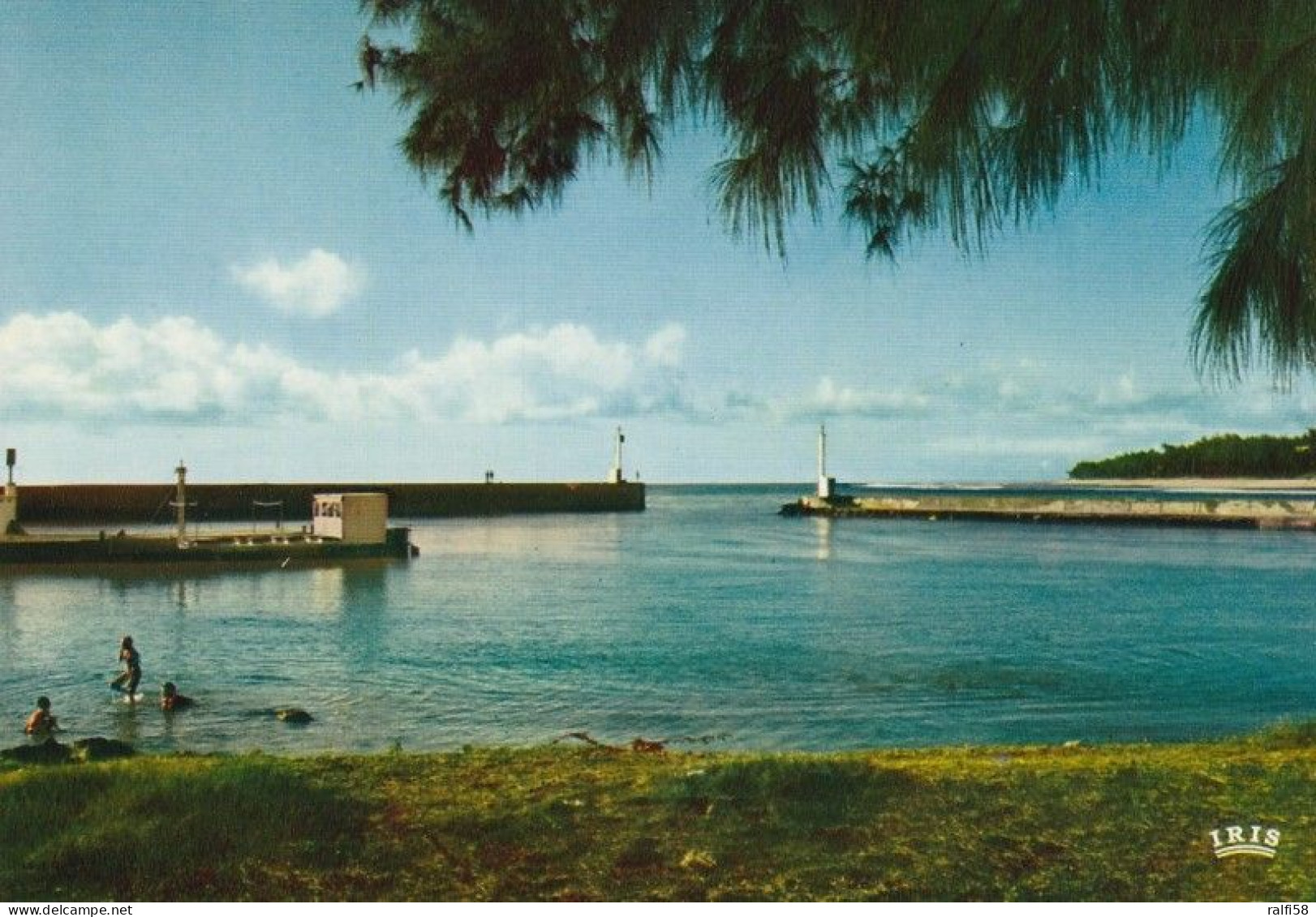 1 AK La Réunion * Contre-jour Sur Le Port De St-Gilles - Ein Übersee-Departement Von Frankreich Im Indischen Ozean * - Riunione