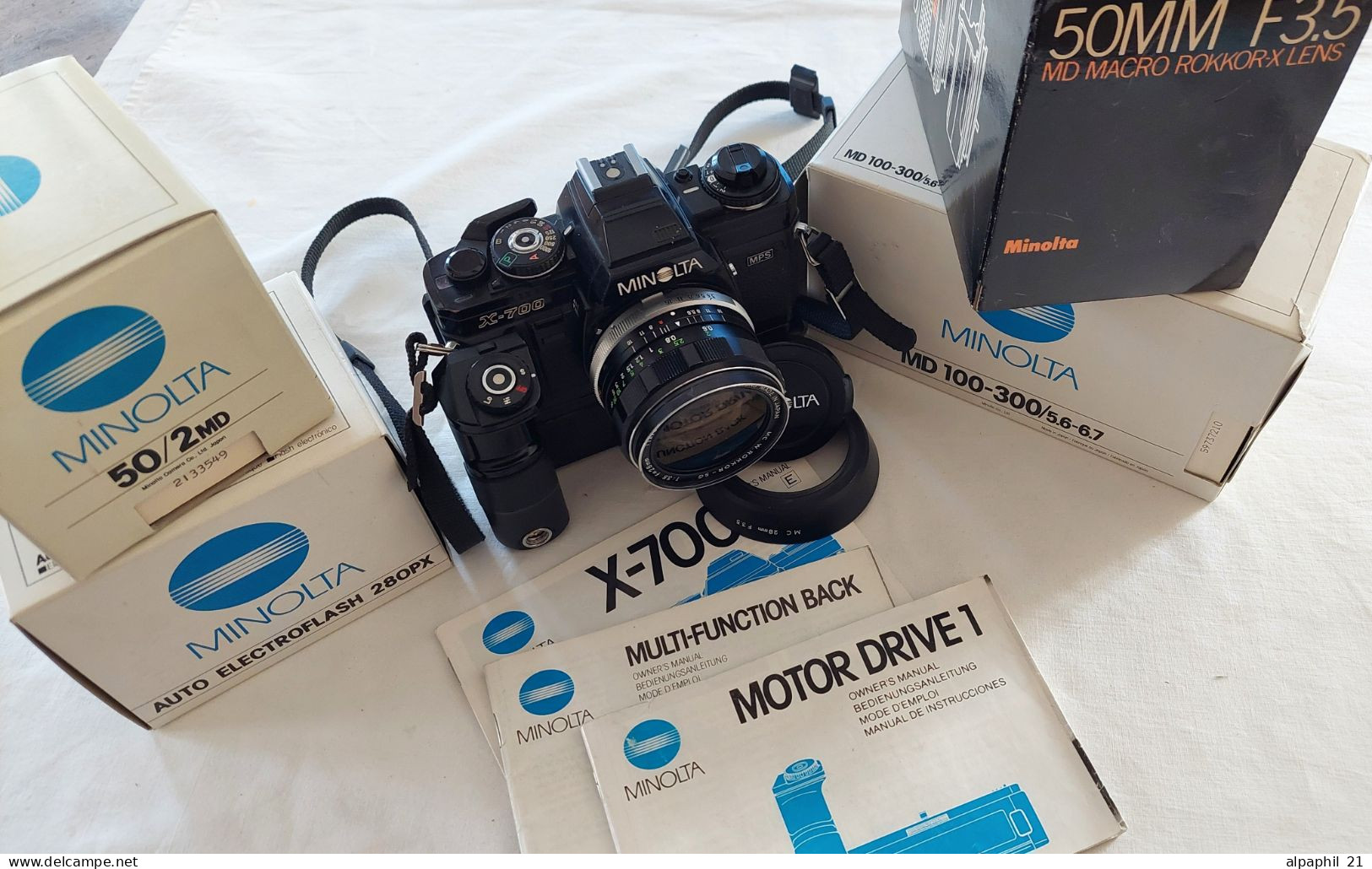 Minolta X-700 MPS With Motor Drive 1 And Lenses - Fototoestellen