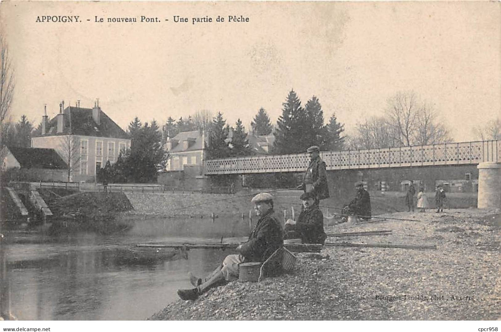 89 - APPOIGNY - SAN66246 - Une Partie De Pêche - Appoigny