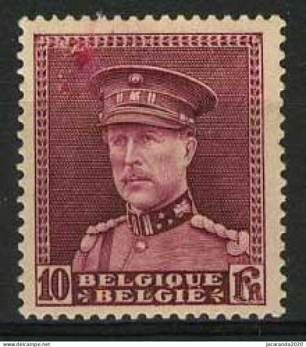 België 324 ** - Koning Albert I - "Albert Met Kepi" - 10F Paarsroze - Met Rode Vlek Linksboven - 1931-1934 Képi