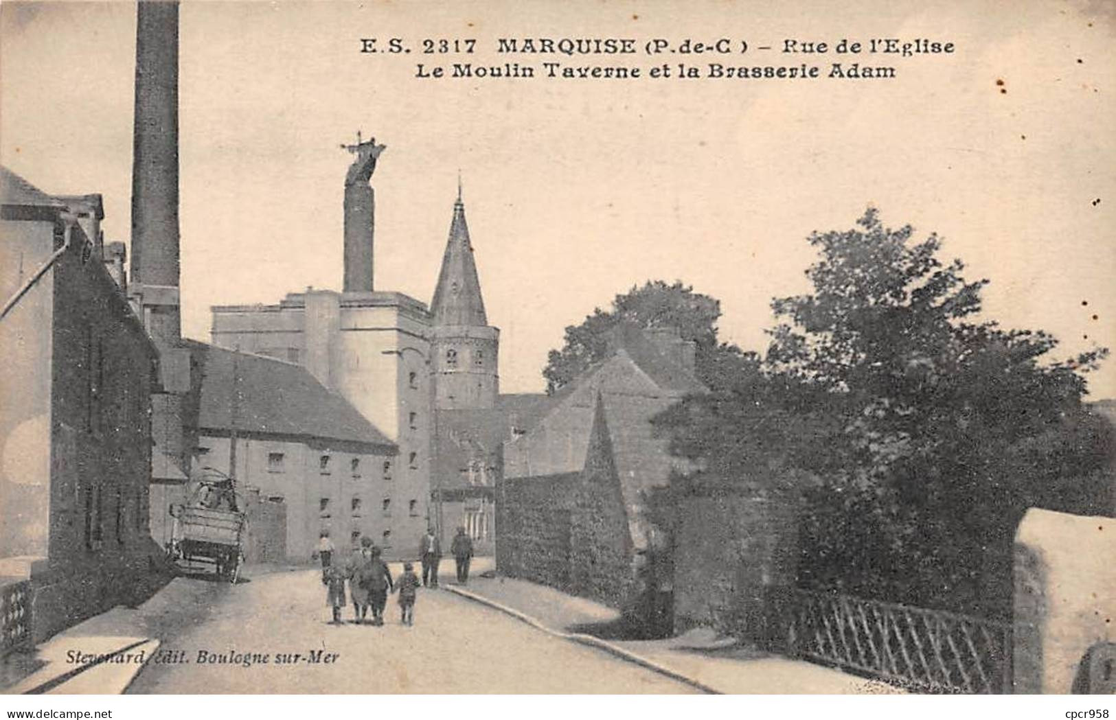 62 - SAN62954 - MARQUISE - Rue De L'Eglise - Le Moulin Taverne Et La Brasserie Adam - Marquise