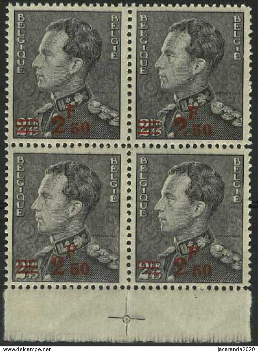 België 478 ** - Koning Leopold III - Poortman - 2,50F Op 2,45F - Blok Van 4 Met Bladboord En Paskruisje - SUP - 1936-1951 Poortman