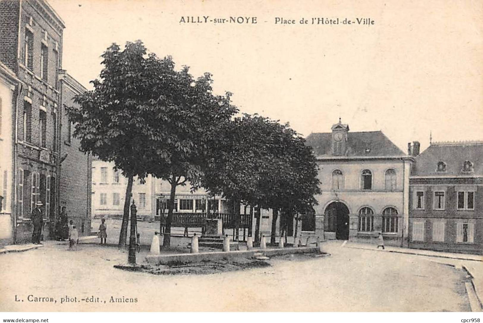 80 - AILLY SUR NOYE - SAN66001 - Place De L'Hôtel De Ville - Ailly Sur Noye