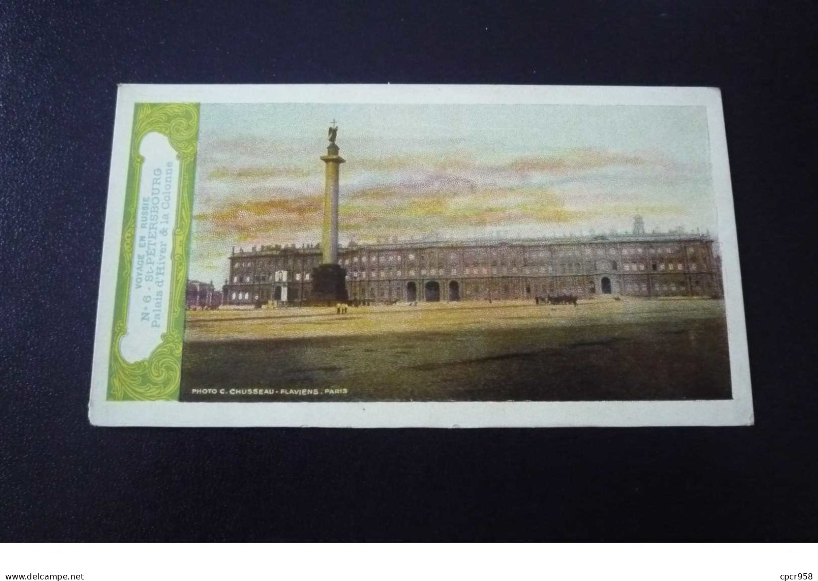 Russie. N°150150 . St Petersbourg.palais D Hiver Et La Colonne.format 13.5 Cm X 7.5 Cm - Russland