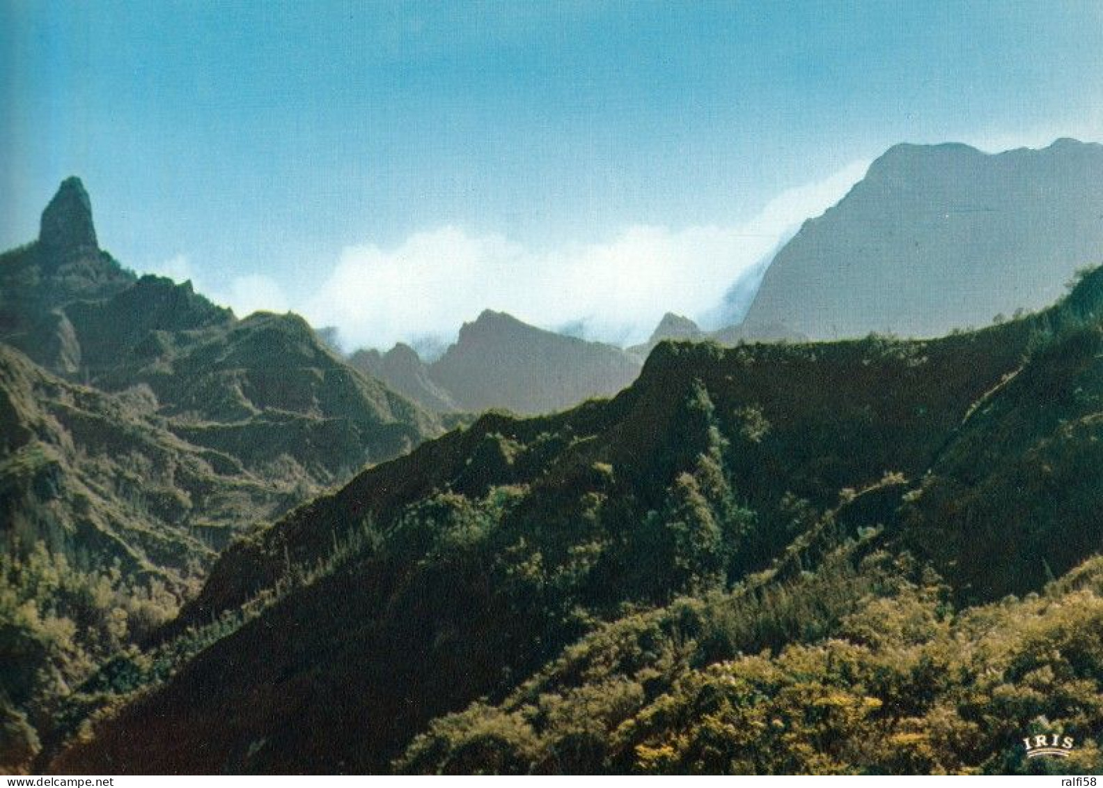 1 AK Réunion * Auf Dem Weg Nach Cilaos Auf Der Insel Reunion - Cilaos Gehört Seit 2010 Zum UNESCO Weltnaturerbe * - Réunion