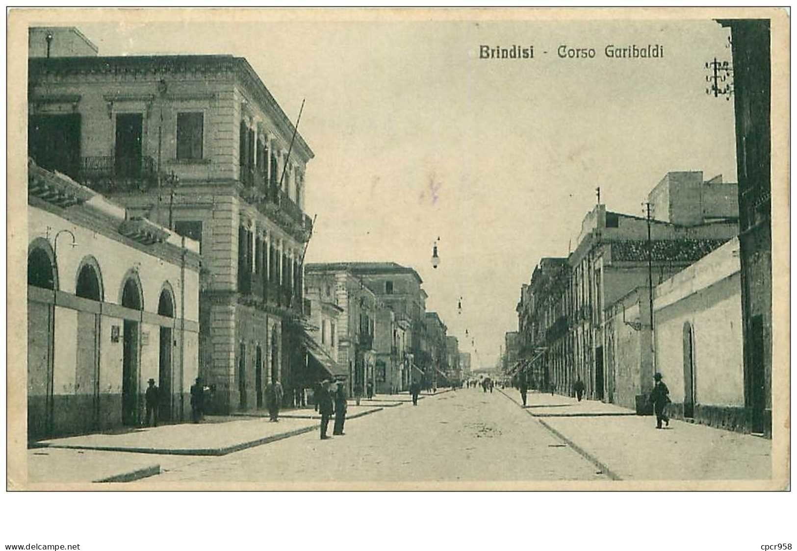 Italie. N°33690.brindisi.corso Garibaldi - Brindisi