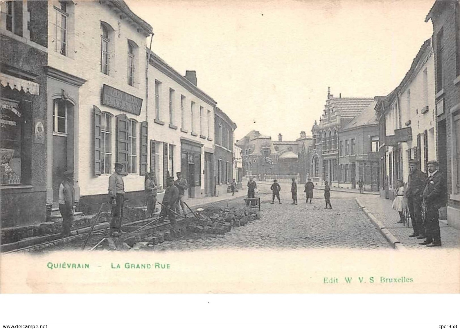 Belgique . N°51046 . Quievrain . La Grande Rue - Quiévrain