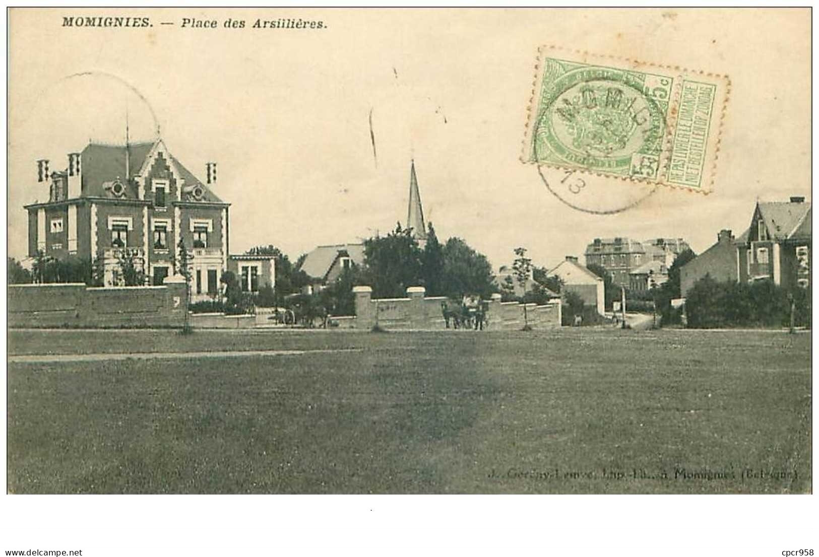 Belgique .n°39551 .momignies.place Des Arsillieres - Momignies