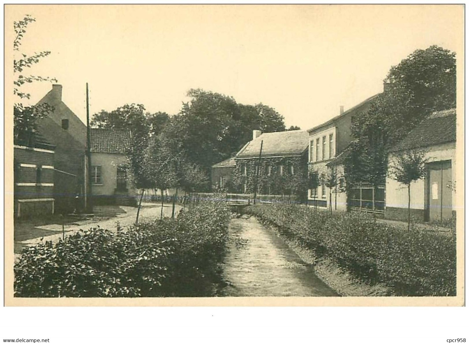 Belgique. N°33699.grez-doiceau.riviere Le Train - Graven