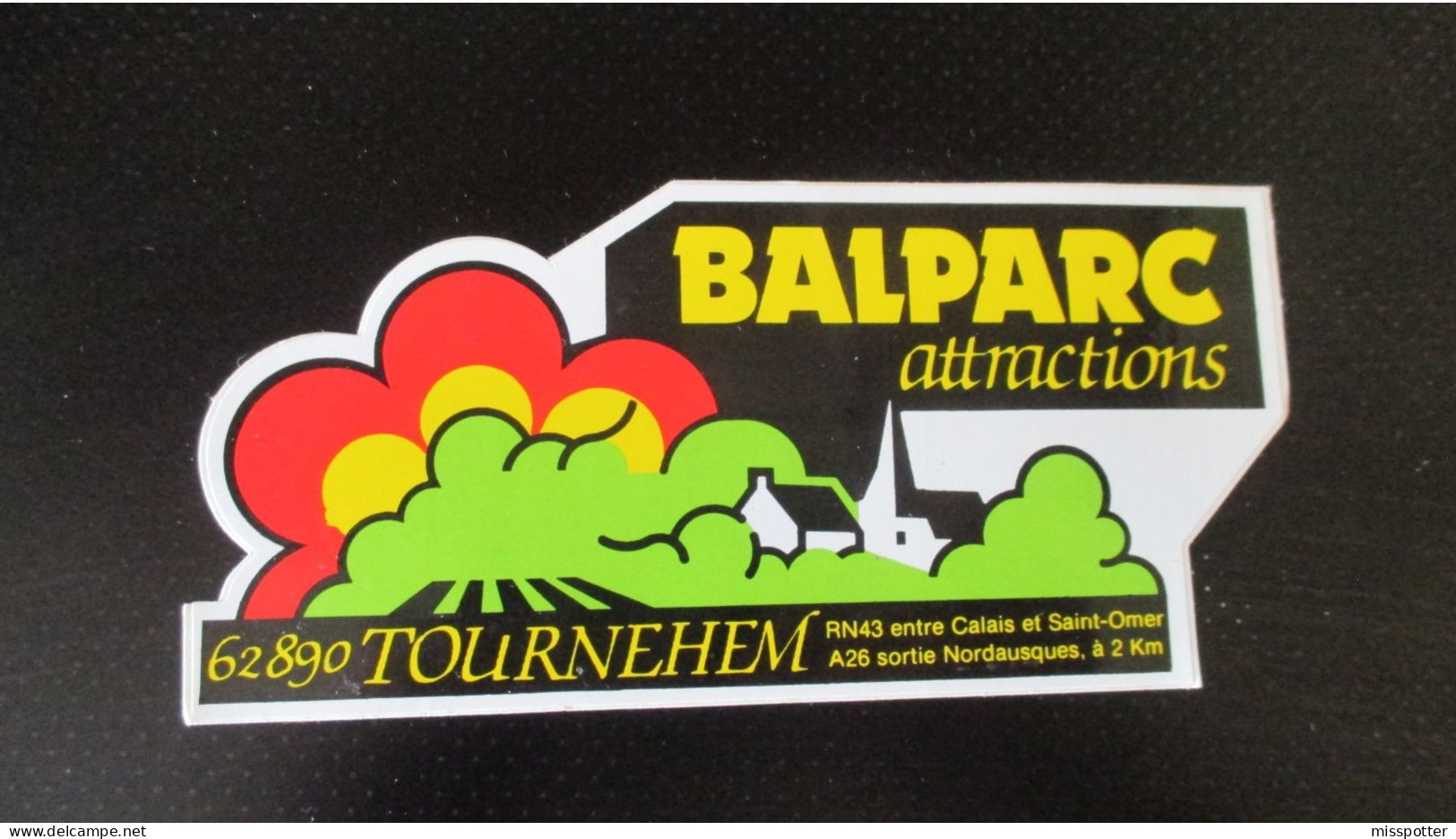 Autocollant Vintage Balparc Attractions Tournehem( 14 Cm/ 6,5 Cm ) - Adesivi