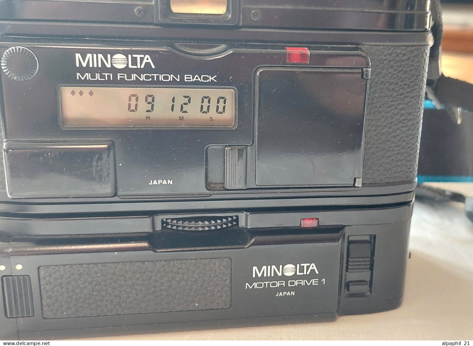 Minolta X-700 MPS With Motor Drive 1 And Lenses - Fotoapparate