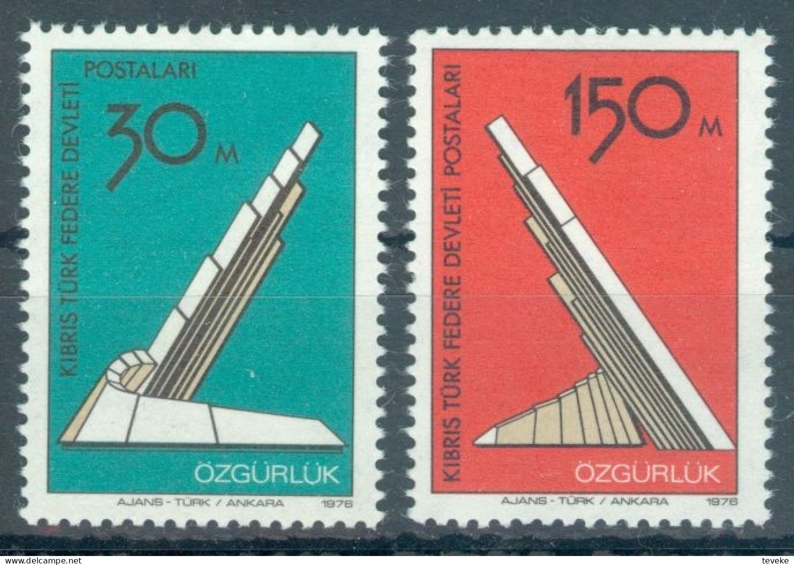 TURKISH CYPRUS 1976 - Michel Nr. 39/40 - MNH ** - Freedom Monument - Unused Stamps