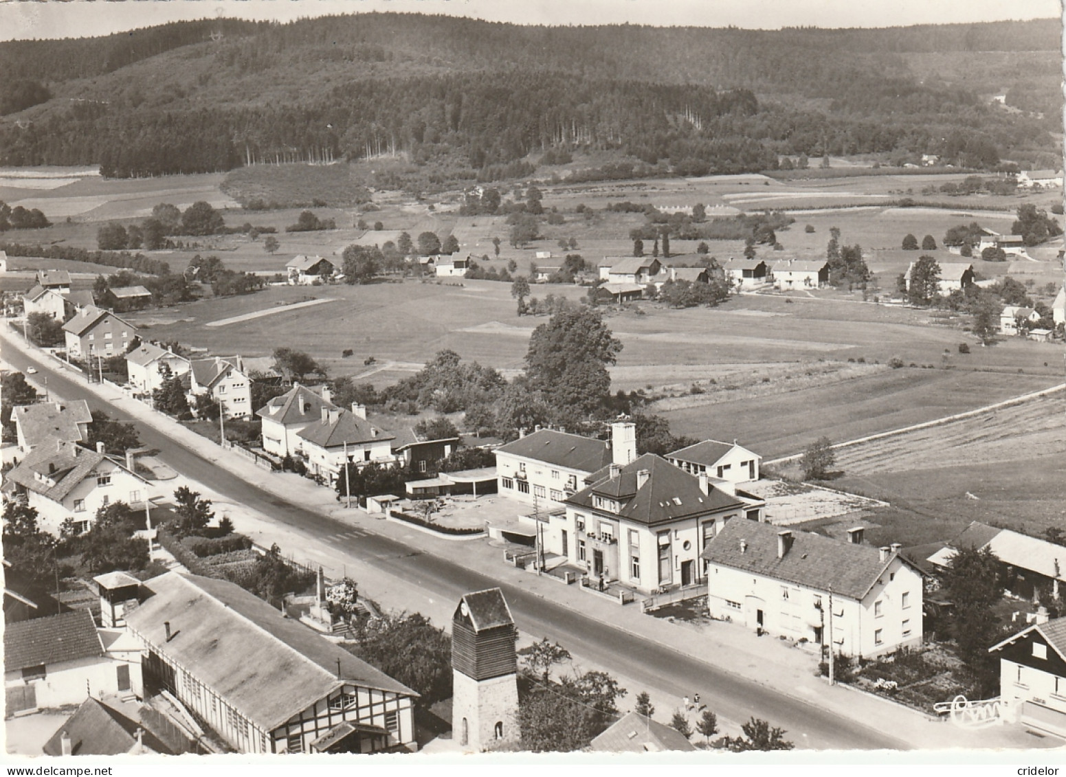 88 - ANOULD - RUE DE GERARDMER VUE AERIENNE - BEAU PLAN - VOIR ZOOM - Anould