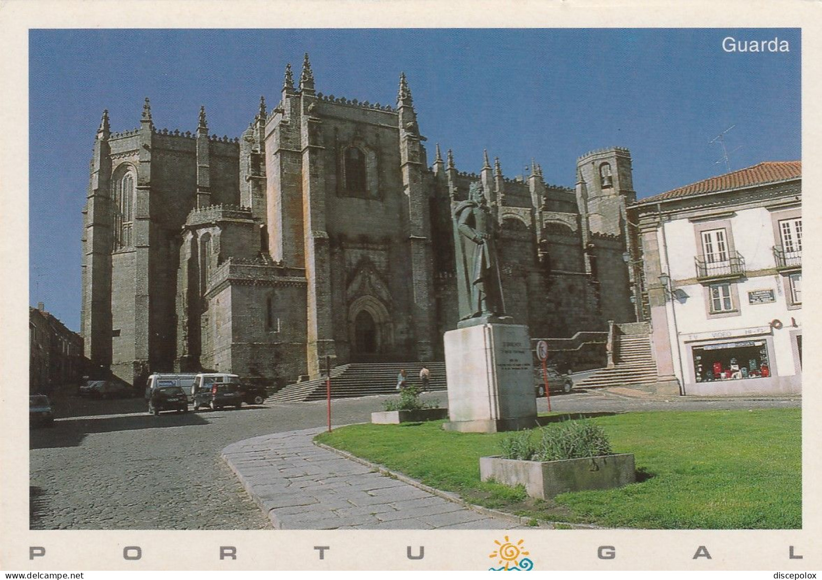 U5945 Portugal - Guarda - Catedral - Auto Cars Voitures / Non Viaggiata - Guarda