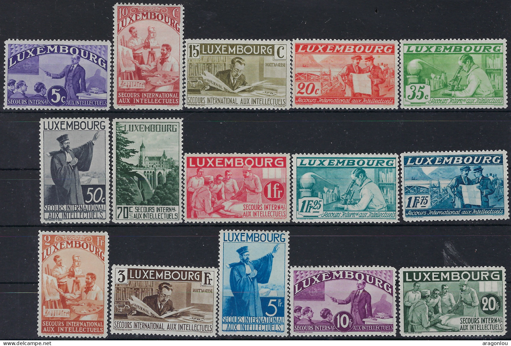 Luxembourg - Luxemburg - Timbres - 1935   Intelectuelles   Série   MH*  Légère Traces De Charnières - Usati