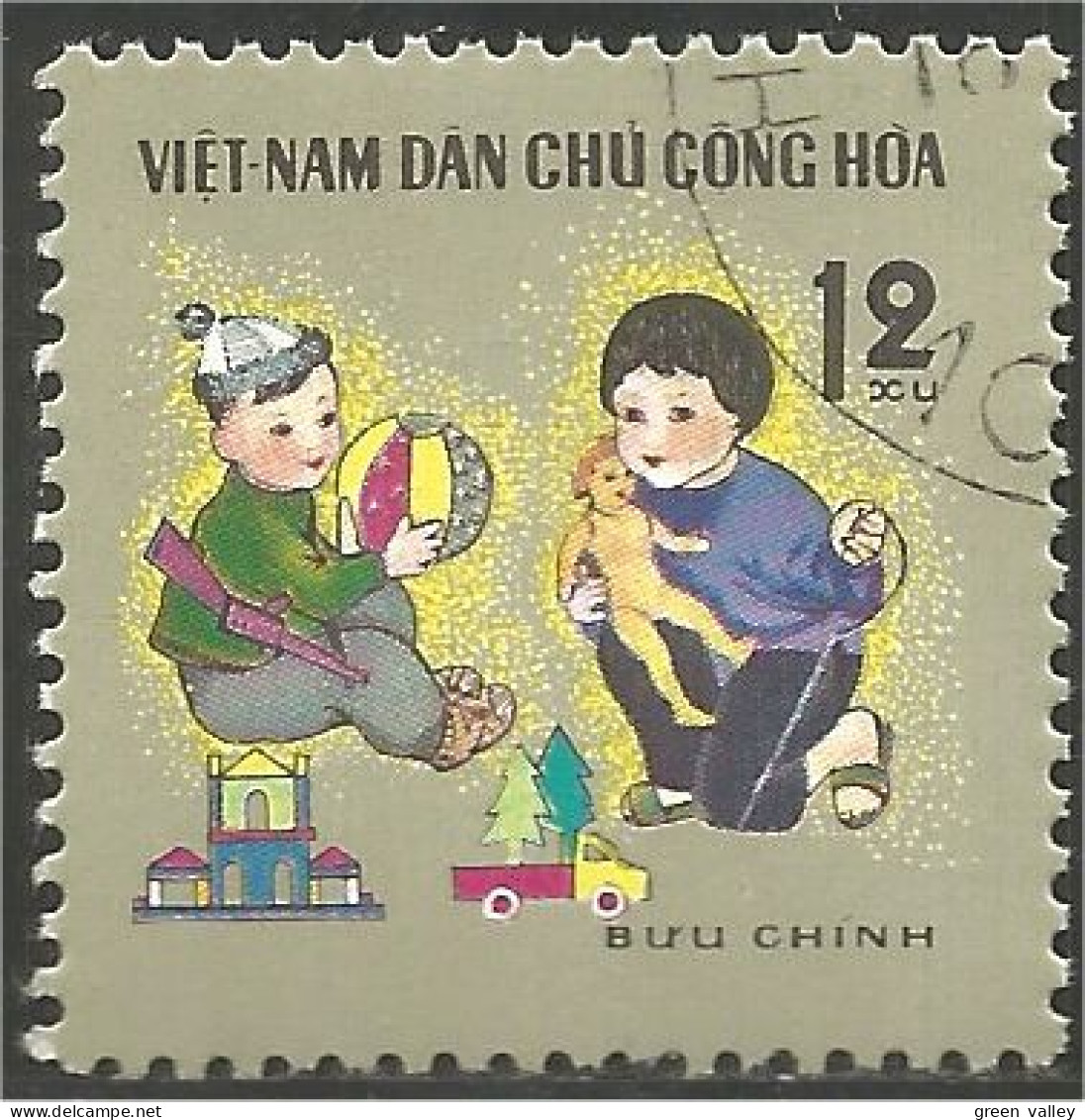 930 Vietnam Enfants Jouets Children Toys Poupée Doll Ballon Camion Truck Ball (VIE-226) - Sonstige & Ohne Zuordnung