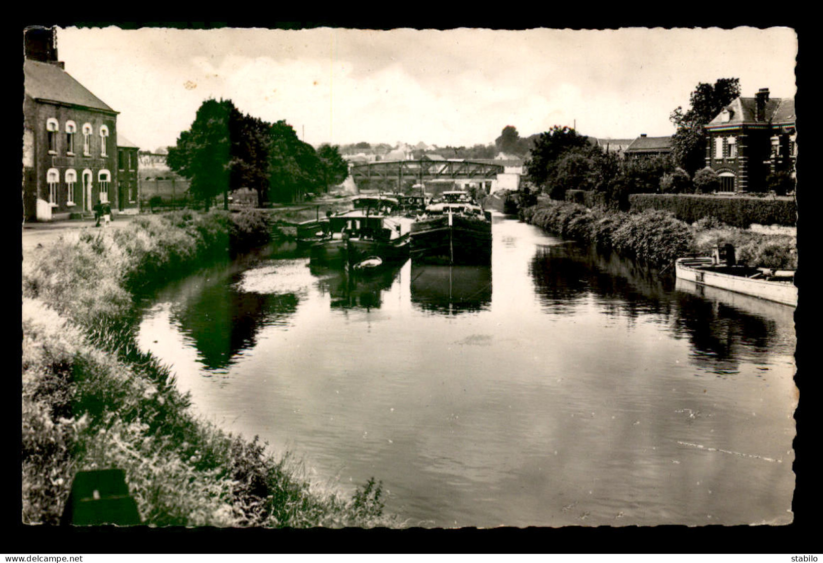 59 - JEUMONT - LE PORT - PENICHES - CANAL - Jeumont