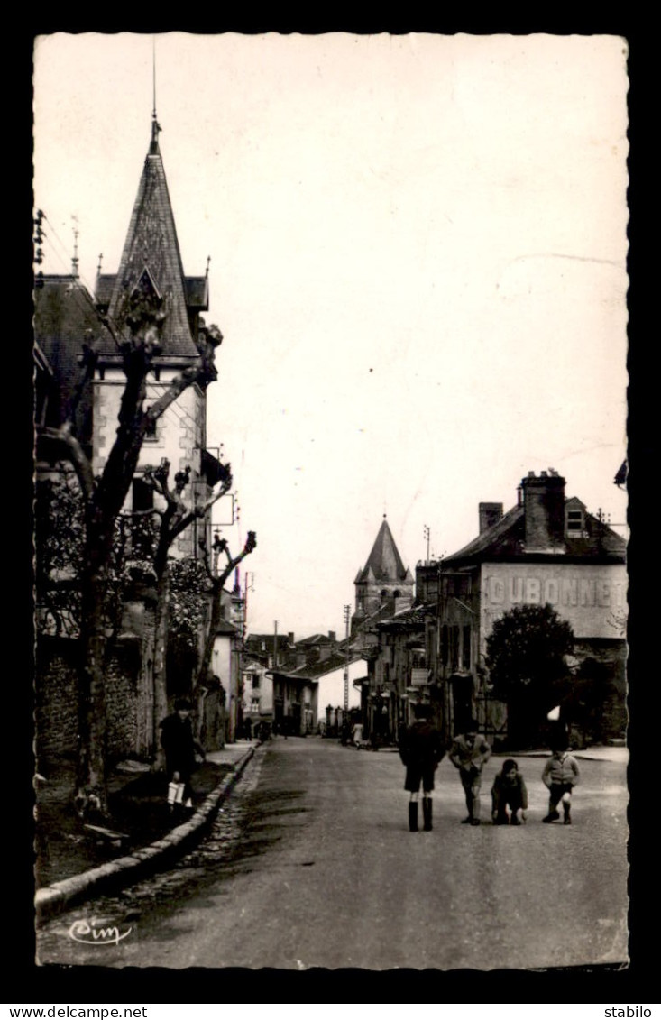 87 - ORADOUR-SUR-VAYRES - RUE PRINCIPALE - Oradour Sur Vayres