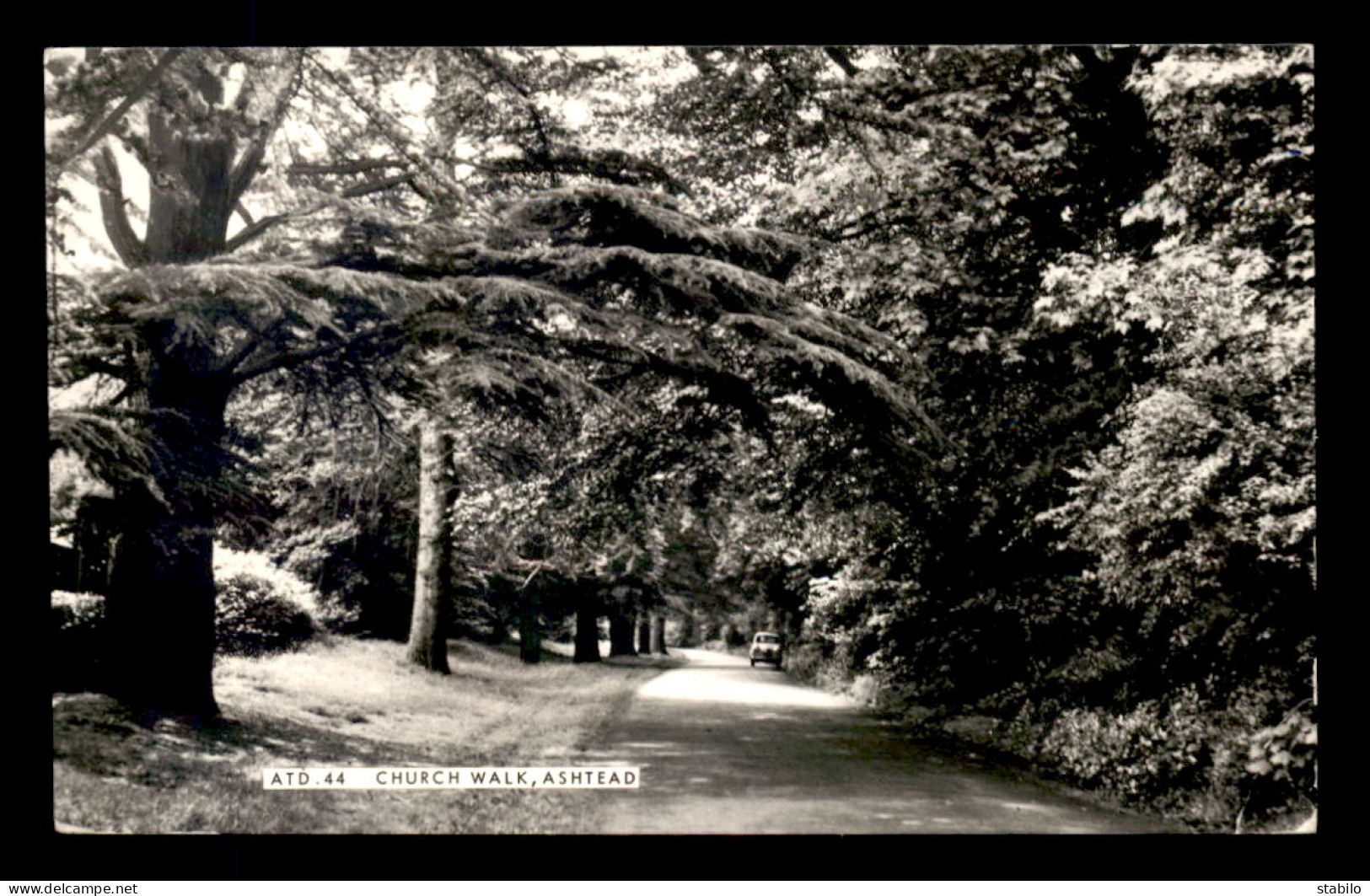 ANGLETERRE - ASHTEAD - CHURCH WALK - Surrey