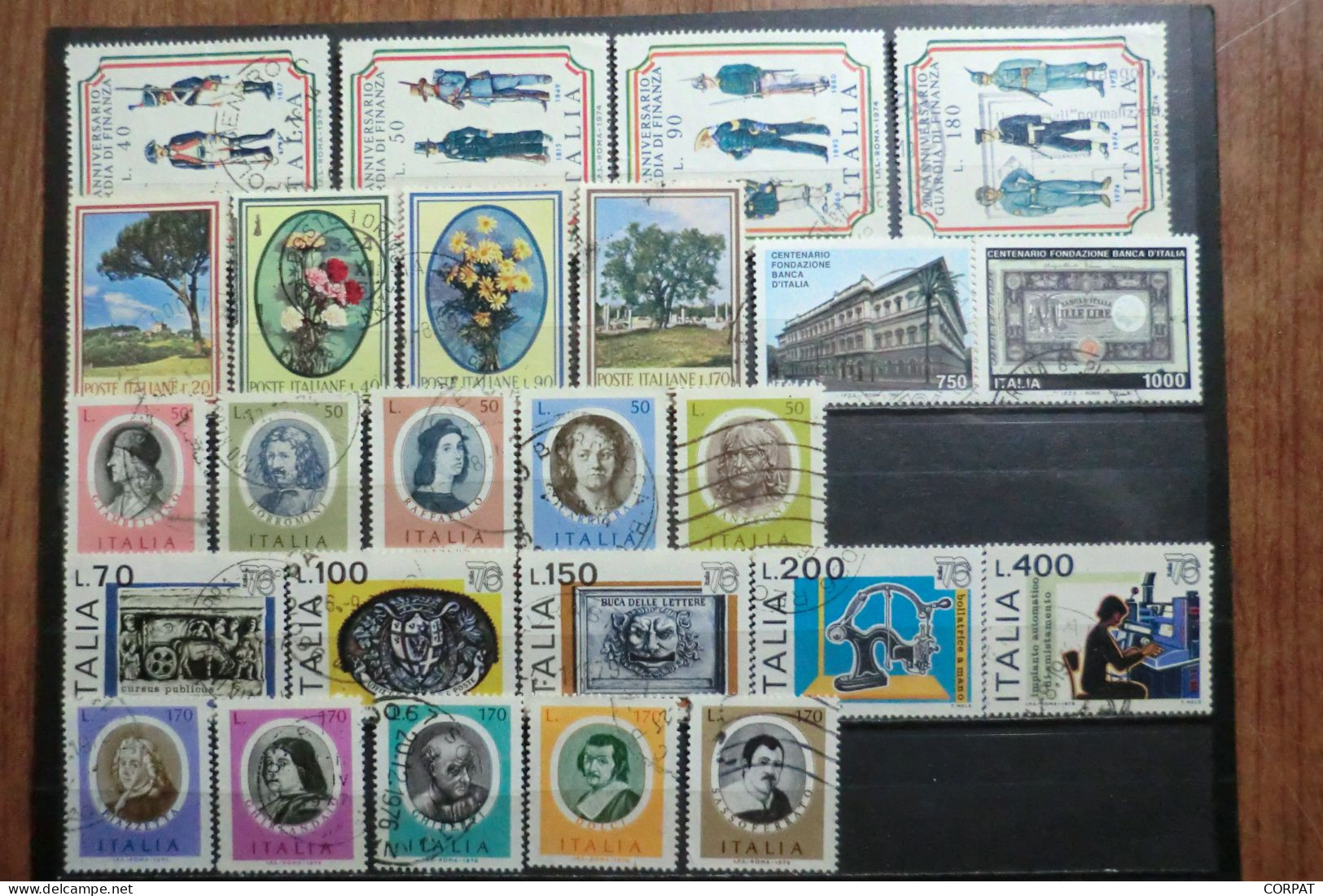 Italy.Lot of full sets used (9 photos)